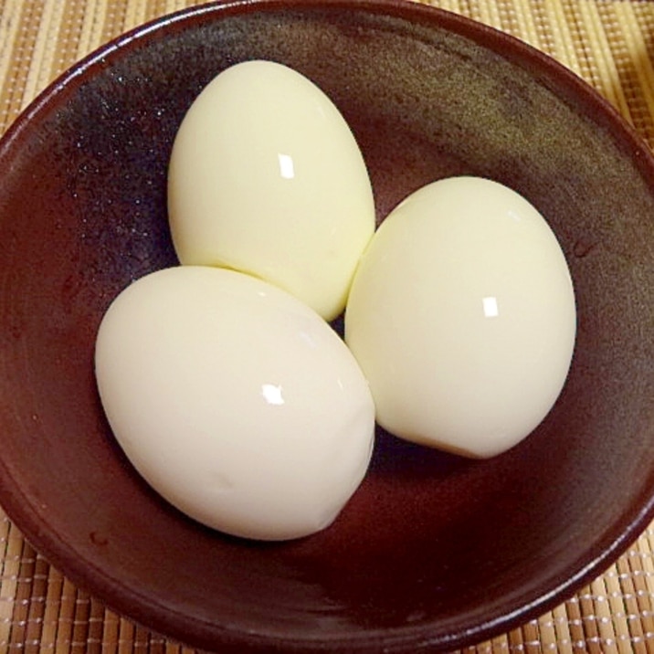 簡単 殻ごと漬け込む塩味付きゆで卵 レシピ 作り方 By シナモンカール 楽天レシピ